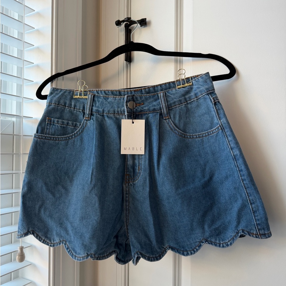 Mable Women's Scallop Hem Denim Jean Shorts - Blue